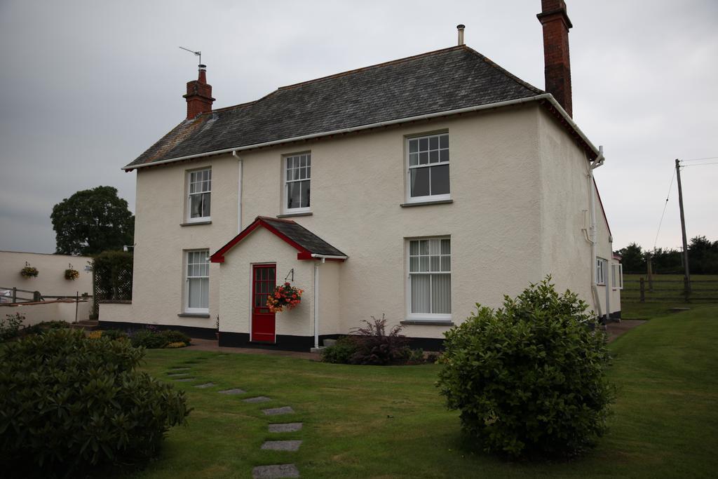 Weir Mill Farm Bed and Breakfast Cullompton Exteriör bild